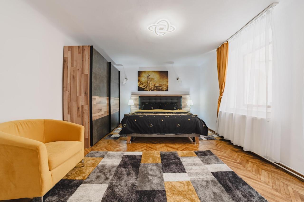 Republicii Premium Lägenhet Braşov Exteriör bild